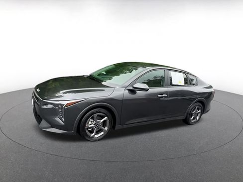 Used 2025 Kia K4 FWD image 8