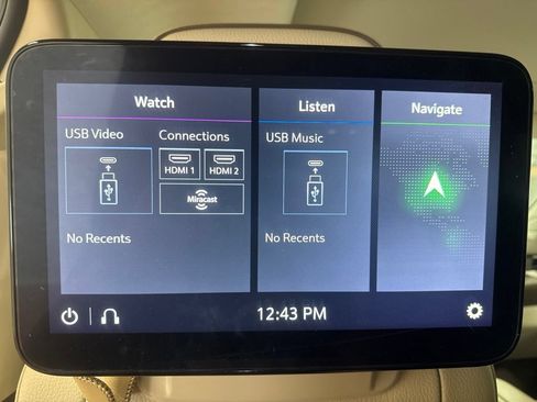 Used 2021 GMC Yukon Denali w/ Denali Ultimate Package RWD image 16