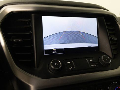 Certified 2023 GMC Acadia SLT image 7