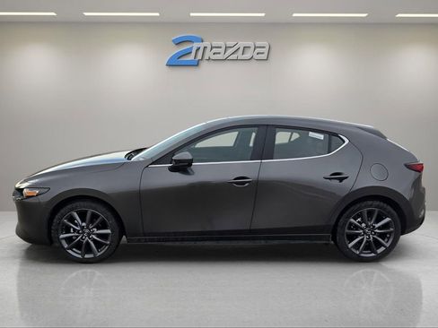 Used 2025 MAZDA MAZDA3 s image 2