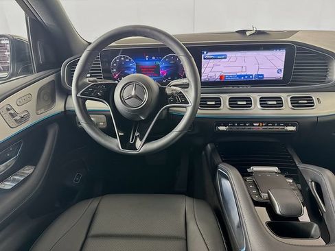 Used 2024 Mercedes-Benz GLE 450 4MATIC image 28