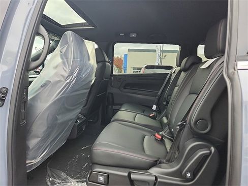 New 2026 Honda Odyssey Sport-L image 10
