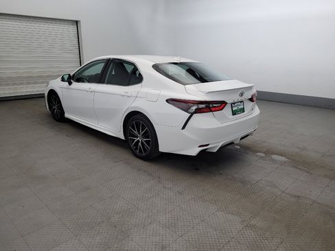 Used 2022 Toyota Camry SE image 5