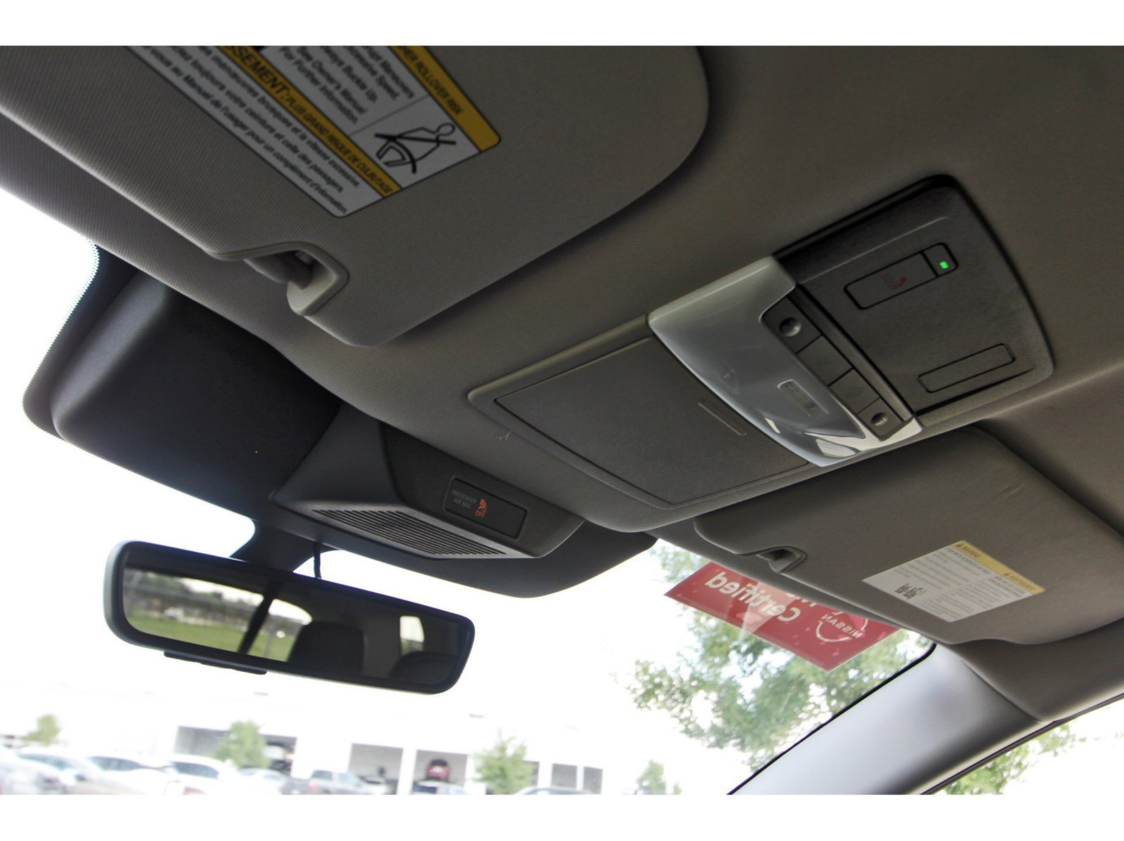 Certified 2025 Nissan Pathfinder SL FWD image 25