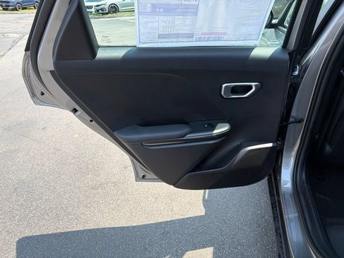 New 2026 Kia K4 FWD image 17