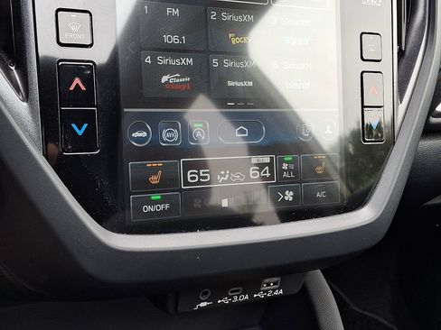 Certified 2025 Subaru Forester Premium AWD/4WD image 16