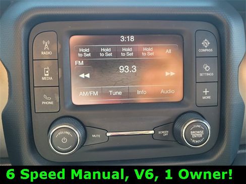 Certified 2019 Jeep Wrangler Sport image 23