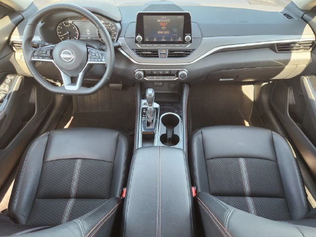 Used 2025 Nissan Altima 2.5 SR FWD image 22