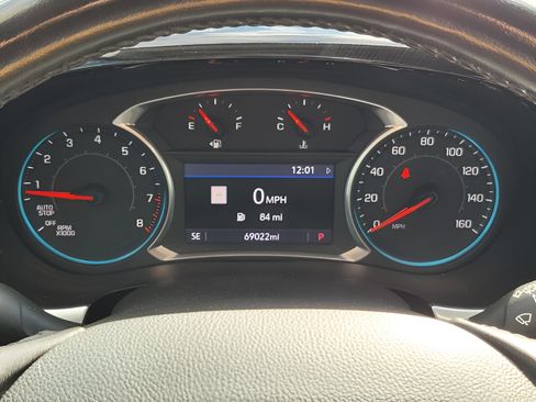 Used 2020 Chevrolet Traverse RS image 38