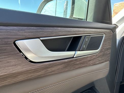 New 2026 Volkswagen Atlas SEL image 19