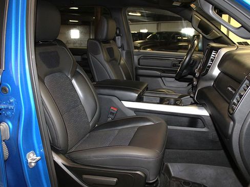 New 2023 RAM 1500 Big Horn AWD/4WD image 30