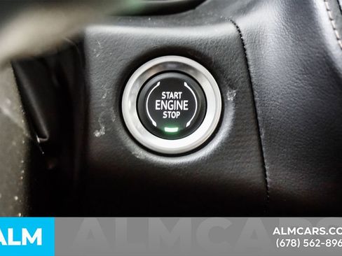 Used 2024 Chevrolet Tahoe High Country image 32