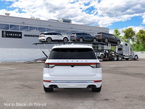 New 2026 Lincoln Aviator Black Label w/ Dynamic Handling Package AWD/4WD image 5