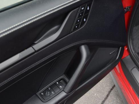 Certified 2024 Porsche 911 Targa 4 GTS AWD/4WD image 13