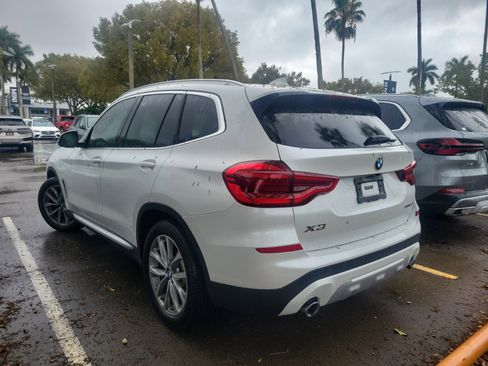Used 2019 BMW X3 sDrive30i image 3