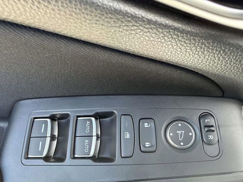 Used 2023 Honda Civic LX image 17