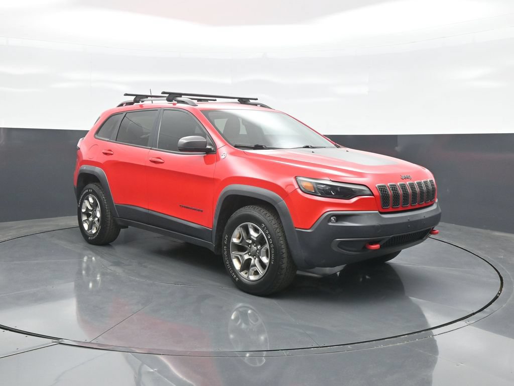 Used 2019 Jeep Cherokee Trailhawk w/ Comfort/Convenience Group AWD/4WD image 1