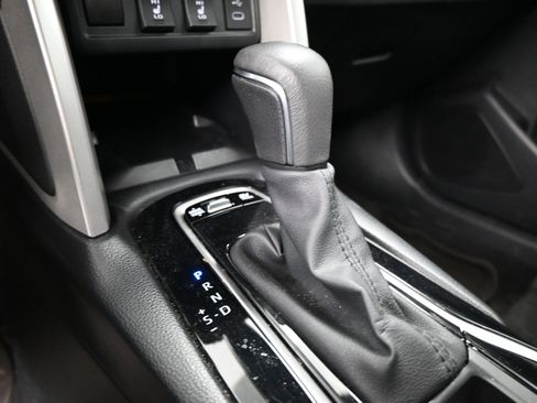 Used 2024 Toyota Corolla Cross XSE image 15