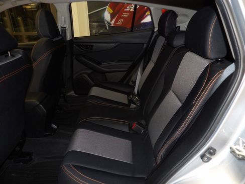 Used 2023 Subaru Crosstrek 2.0i Premium image 23