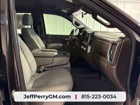 Used 2019 GMC Sierra 1500 SLE w/ SLE Value Package AWD/4WD image 22