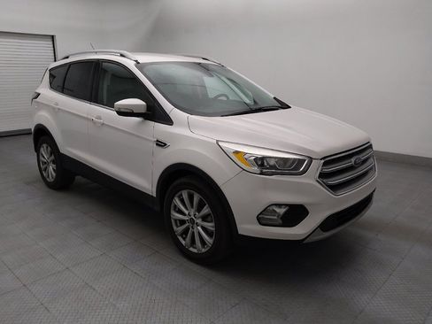 Used 2017 Ford Escape Titanium FWD image 11