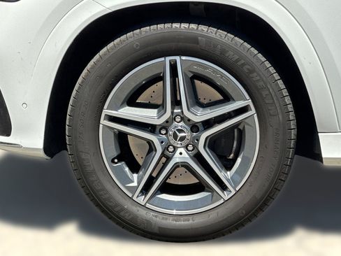 Certified 2024 Mercedes-Benz GLE 450 4MATIC image 12