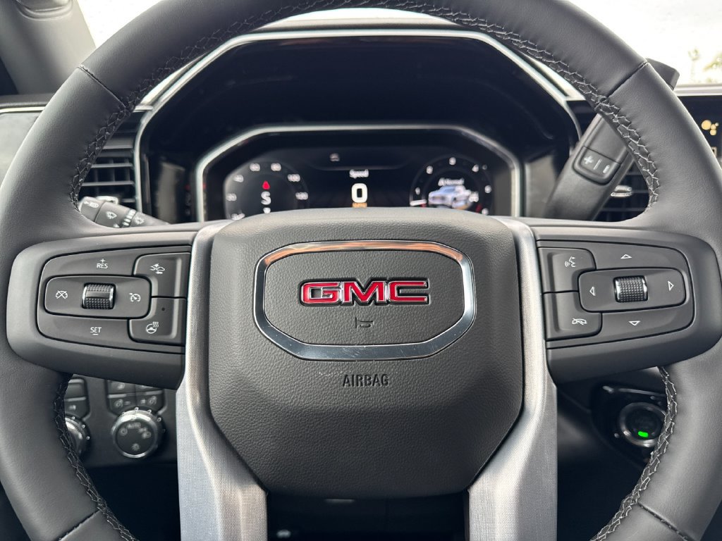 New 2026 GMC Sierra 1500 SLE w/ Preferred Package AWD/4WD image 22