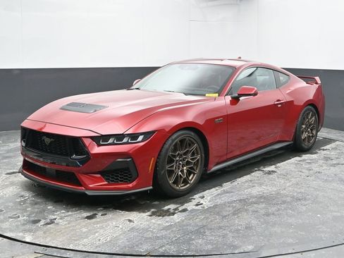 Used 2024 Ford Mustang GT Premium w/ GT Performance Package image 5