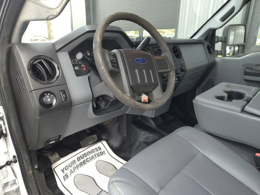 Used 2015 Ford F250 XL w/ Snow Plow Prep Package AWD/4WD image 12