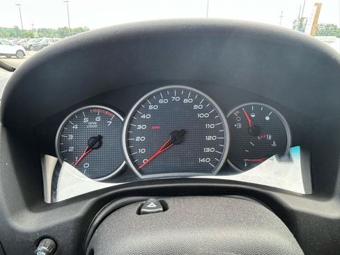 Used 2006 Pontiac Grand Prix w/ Preferred Package FWD image 21