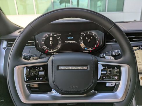 New 2026 Land Rover Range Rover Long Wheelbase SE AWD/4WD image 29