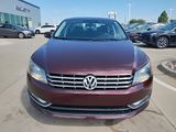 Used 2013 Volkswagen Passat TDI SE image 3