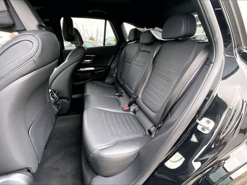 Certified 2026 Mercedes-Benz GLC 300 image 21