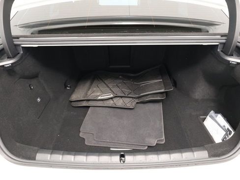 Used 2024 BMW i7 eDrive50 image 20