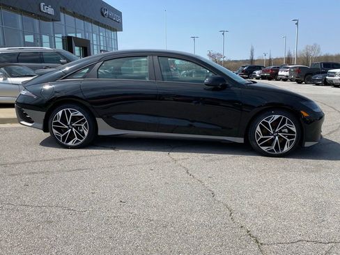 New 2025 Hyundai Ioniq 6 SEL RWD image 9