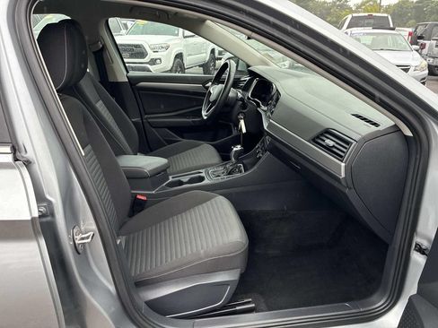 Used 2024 Volkswagen Jetta S FWD image 9