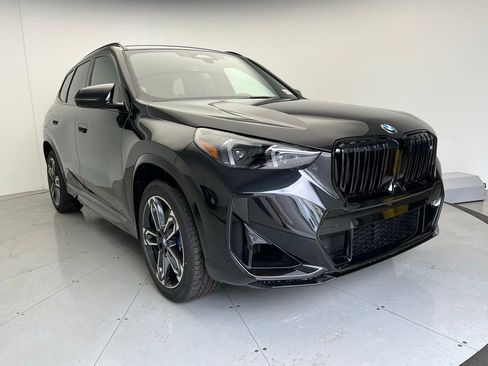 Used 2025 BMW X1 M35i w/ Premium Package image 2