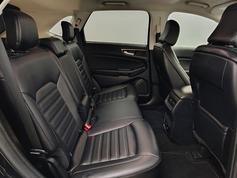 Used 2023 Ford Edge SEL w/ Convenience Package AWD/4WD image 30