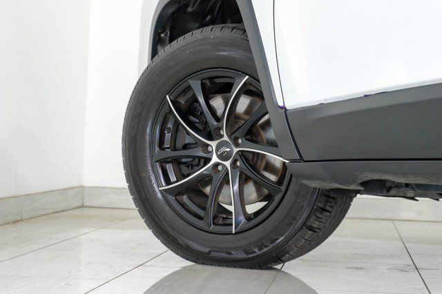 Used 2021 Jeep Cherokee Latitude Plus AWD/4WD image 64