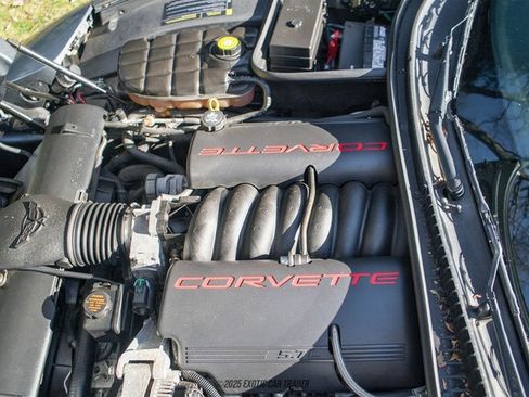 Used 2003 Chevrolet Corvette Convertible w/ Preferred Equipment Group1 image 27