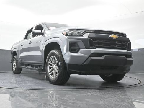 Used 2025 Chevrolet Colorado LT RWD image 66