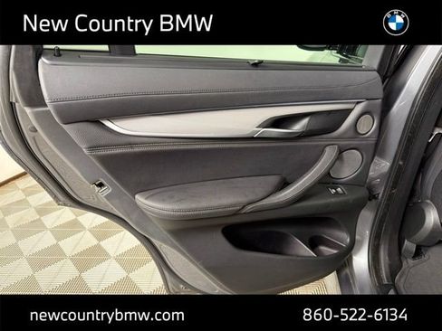Used 2019 BMW X6 xDrive35i w/ M Sport Package AWD/4WD image 15