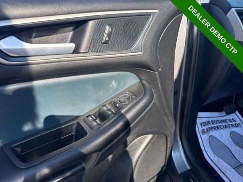 Used 2024 Ford Edge SEL w/ Sport Appearance Package image 24