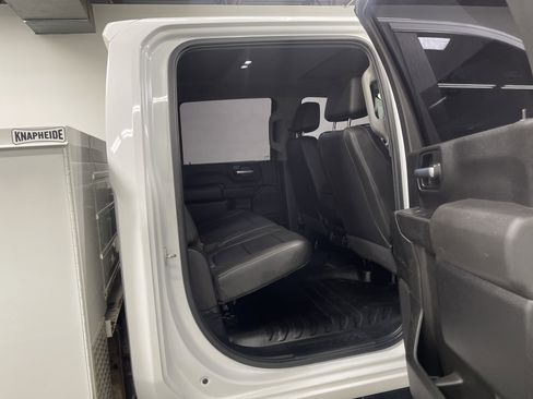 Used 2021 Chevrolet Silverado 2500 W/T w/ WT Fleet Convenience Package AWD/4WD image 19