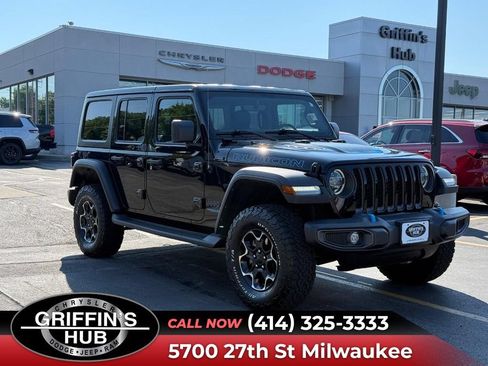 Used 2022 Jeep Wrangler Unlimited Rubicon 4xe w/ Cold Weather Group AWD/4WD image 1