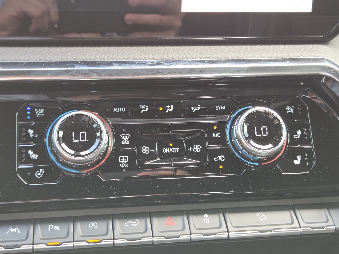 New 2026 GMC Sierra 1500 Denali AWD/4WD image 34