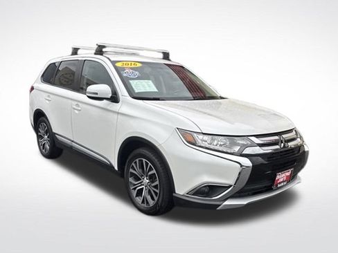 Used 2016 Mitsubishi Outlander SE FWD image 7