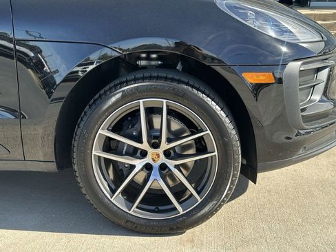 New 2026 Porsche Macan image 11