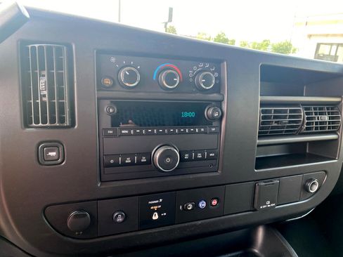 Used 2020 Chevrolet Express 2500 w/ Driver Convenience Package image 26