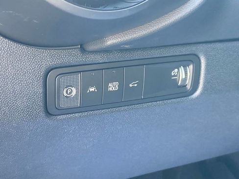 New 2025 Chevrolet Equinox EV RS w/ Convenience Package II FWD image 13